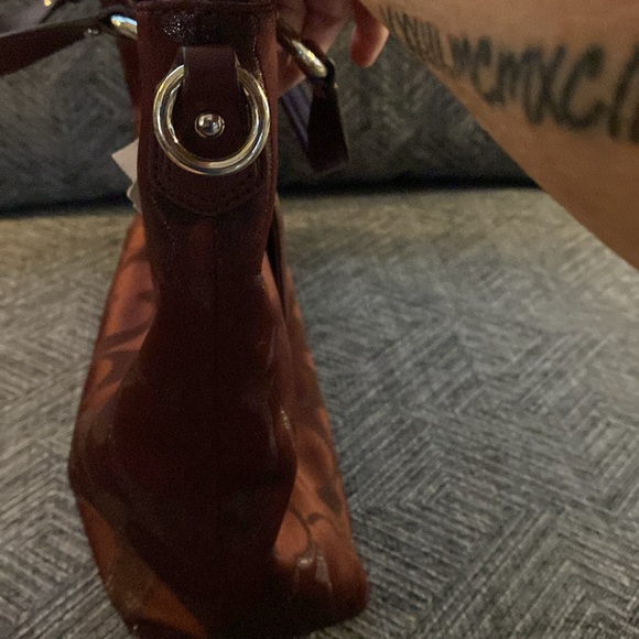 Coach Campbell crossbody satchel in signature metallic fabric F26241. - Picture 6 of 9